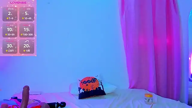 Snapshot of Natasha_by chatting on 11.08.25 Natasha by online show from 11.08.25