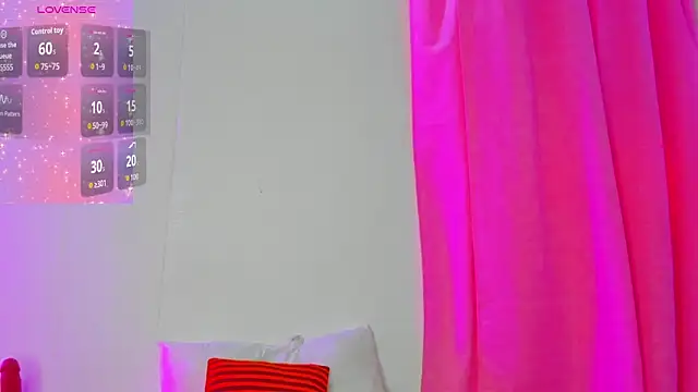 Snapshot of Natasha_by chatting on 11.24.25 Natasha by online show from 11.24.25