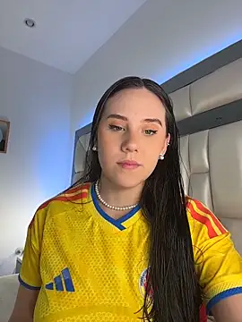  ISABELLA HOT  online show from 06.17.26