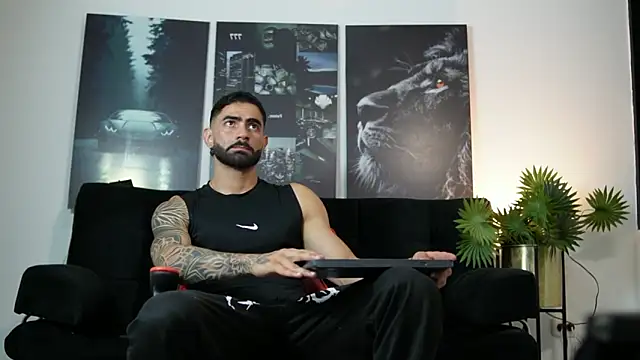 Austin bolt online show from 09.27.25