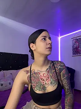 Alice woodville online show from 12.08.24