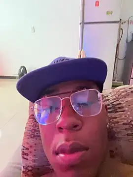 Snapshot of jaell2121 chatting on 01.19.25 jaell2121 online show from 01.19.25