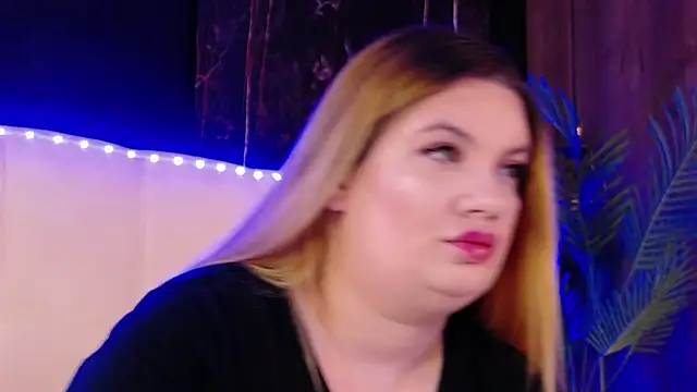 MelanieBrownn online show from 03.19.26