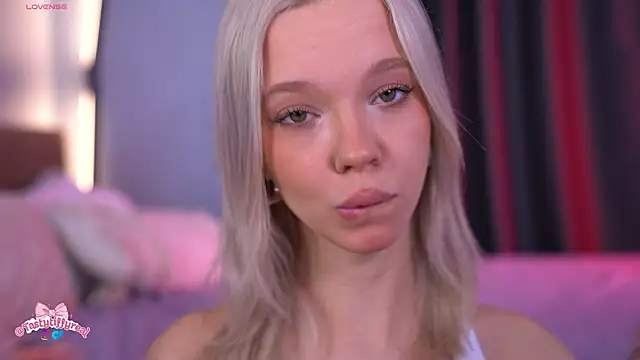  AlinaBailey online show from 05.02.26