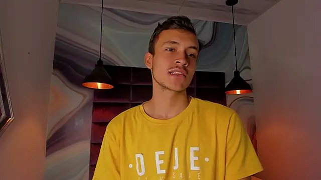 Desmon Clark online show from 01.20.25