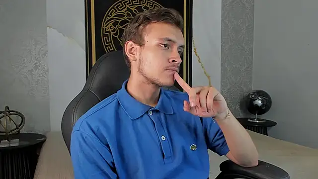 Desmon Clark online show from 01.21.25