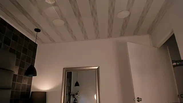 Desmon Clark online show from 03.08.25