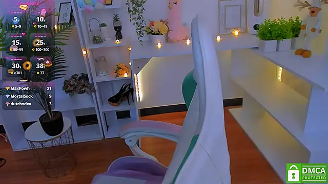 LayriantaVee online show from 01.10.25