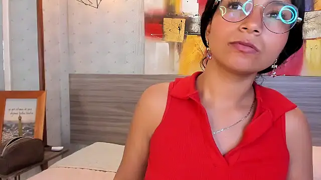 Snapshot of Candys_victoria chatting on 02.18.25 Candys victoria online show from 02.18.25