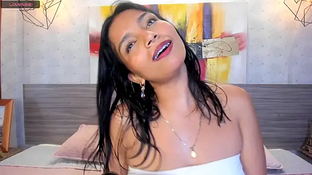 Snapshot of Candys_victoria chatting on 03.01.25 Candys victoria online show from 03.01.25