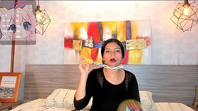 Snapshot of Candys_victoria chatting on 03.07.25 Candys victoria online show from 03.07.25