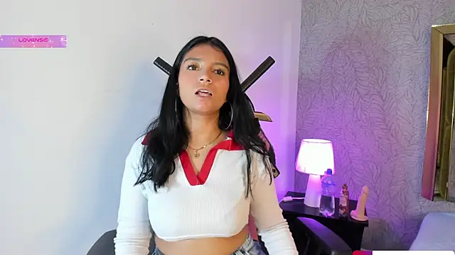 Snapshot of Candys_victoria chatting on 09.12.25 Candys victoria online show from 09.12.25