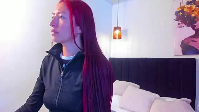 Scarlett  bell online show from 09.29.25