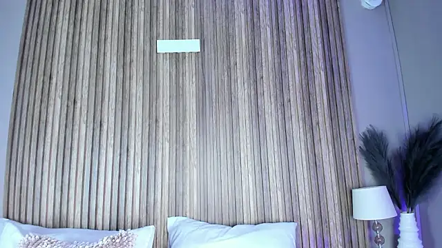 HannaPaola online show from 02.03.26