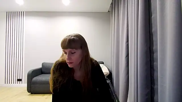 Daniella Lorente online show from 12.21.24