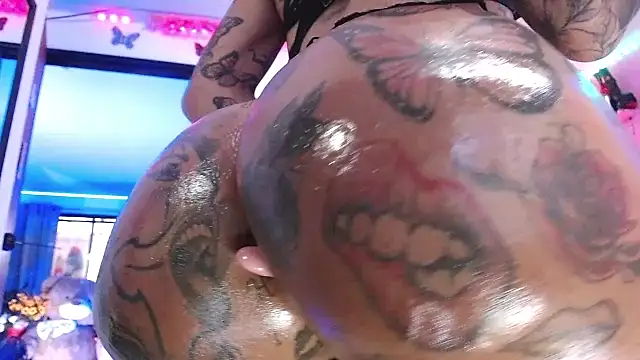 goddess BigassCock online show from 04.25.26