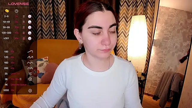 hannacheekss  online show from 02.26.26