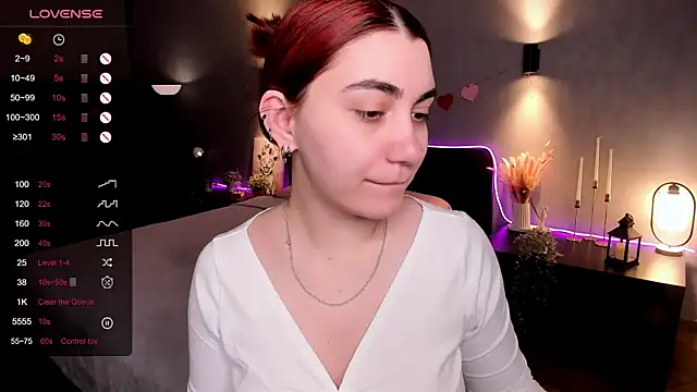 hannacheekss  online show from 05.04.26