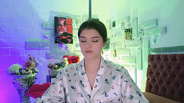 Snapshot of EvaThopson chatting on 02.26.25 EvaThopson online show from 02.26.25