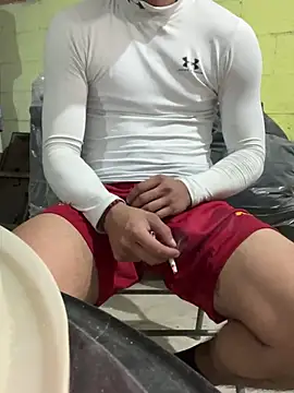 Snapshot of Hxnsovrgon chatting on 03.05.25 Hxnsovrgon online show from 03.05.25