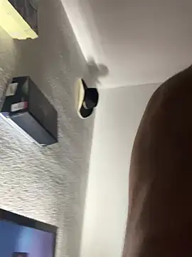 Snapshot of Hxnsovrgon chatting on 03.13.25 Hxnsovrgon online show from 03.13.25