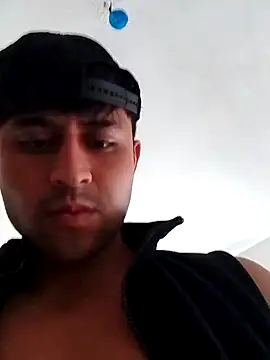 Snapshot of Hxnsovrgon chatting on 10.09.25 Hxnsovrgon online show from 10.09.25