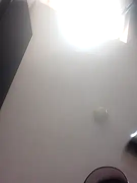 Snapshot of Hxnsovrgon chatting on 10.23.25 Hxnsovrgon online show from 10.23.25