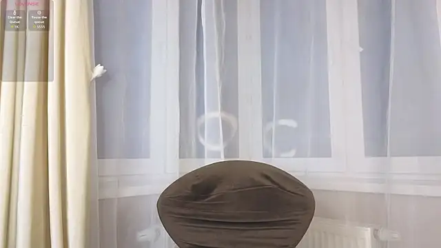 KellyAdderiy online show from 11.02.25