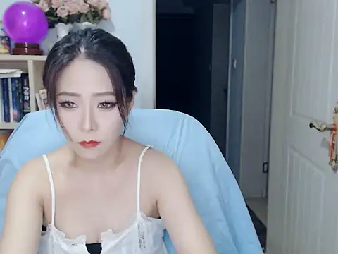 SuSushi728 online show from 08.02.26