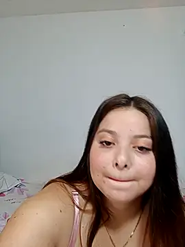 Emawalker  online show from 01.13.26