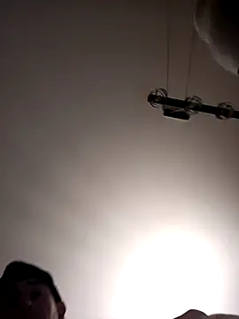 Snapshot of ElyasMatt chatting on 02.23.25 ElyasMatt online show from 02.23.25