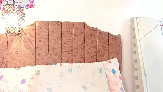 Snapshot of Mindy_sweety chatting on 02.22.25 Mindy sweety online show from 02.22.25