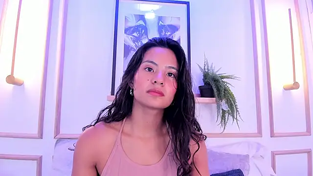 Snapshot of Mindy_sweety chatting on 11.14.25 Mindy sweety online show from 11.14.25