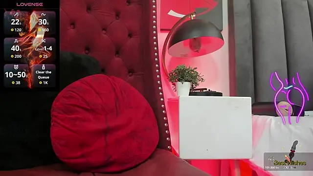 Snapshot of BiancaAntonelli chatting on 06.23.26 BiancaAntonelli online show from 06.23.26