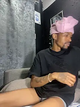 Snapshot of BlueIceCube chatting on 01.09.26 BlueIceCube online show from 01.09.26