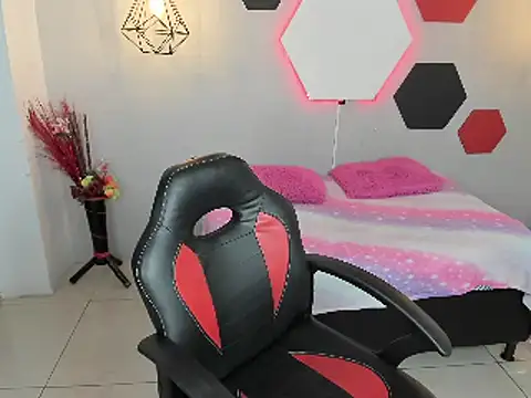 sofiakey online show from 12.05.24