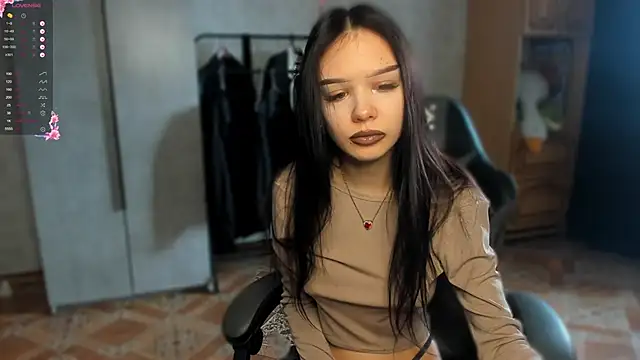 SweetyDeviliya online show from 03.18.26