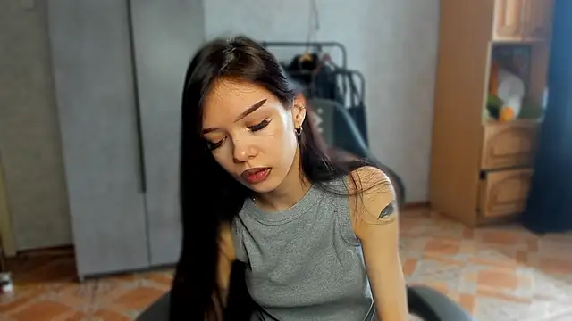 SweetyDeviliya online show from 05.12.26