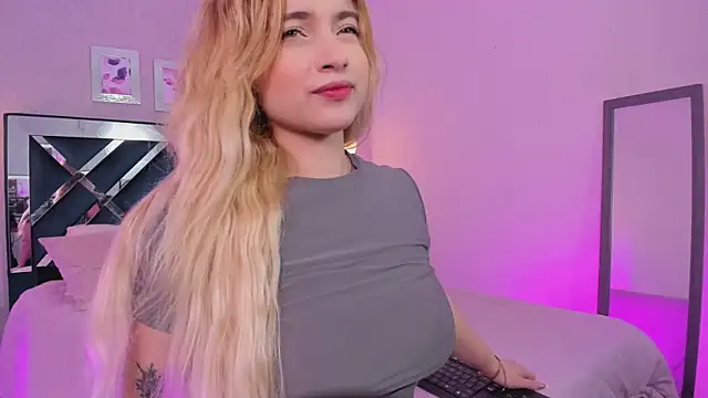 ibella7 online show from 11.25.25