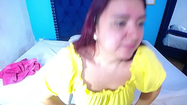 Snapshot of kinky_redhead18 chatting on 10.06.25 kinky redhead18 online show from 10.06.25