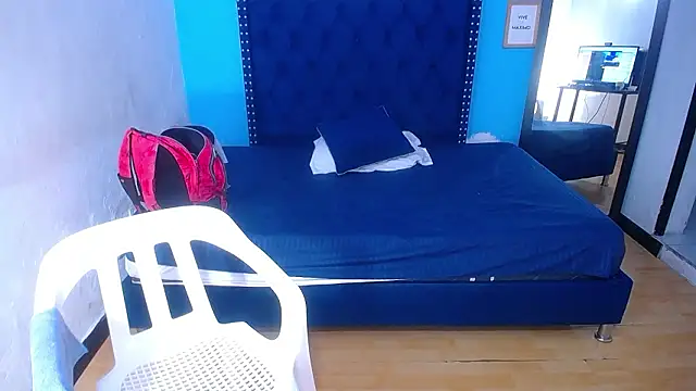 Snapshot of kinky_redhead18 chatting on 02.07.26 kinky redhead18 online show from 02.07.26