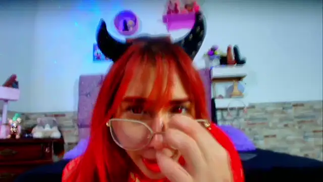 Snapshot of Melannytaylor chatting on 09.11.25 Melannytaylor online show from 09.11.25