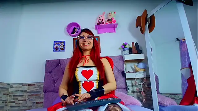 Snapshot of Melannytaylor chatting on 10.06.25 Melannytaylor online show from 10.06.25