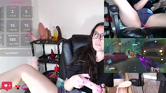 Snapshot of sobresalinaa chatting on 11.29.25 sobresalinaa online show from 11.29.25