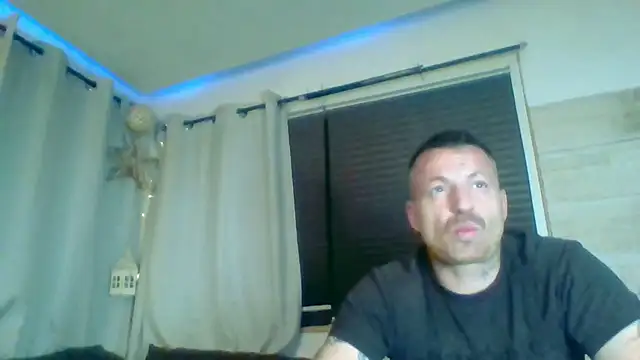 DevilsAngel13 online show from 11.27.25