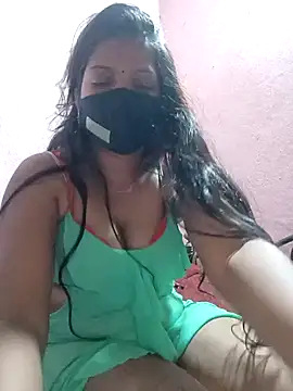 Snapshot of queensenorita chatting on 03.12.25 queensenorita online show from 03.12.25