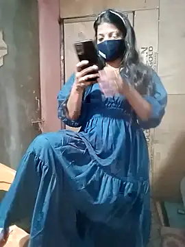 Snapshot of queensenorita chatting on 03.20.25 queensenorita online show from 03.20.25