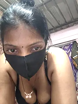 Snapshot of queensenorita chatting on 02.28.26 queensenorita online show from 02.28.26