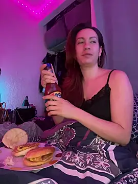 Nina-Chick777 online show from 05.04.26