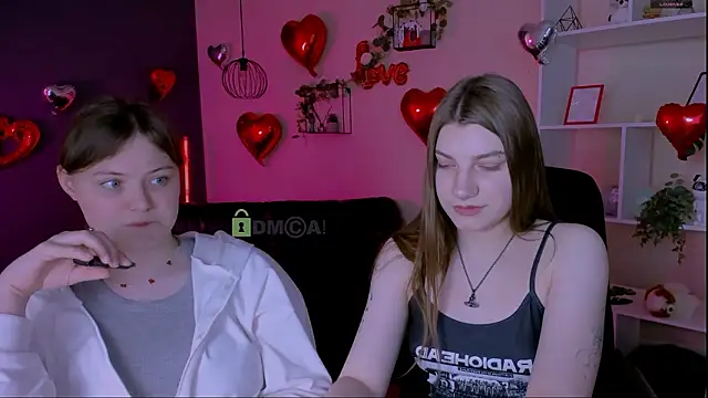 Snapshot of pure_radiance1 chatting on 02.15.26 pure radiance1 online show from 02.15.26